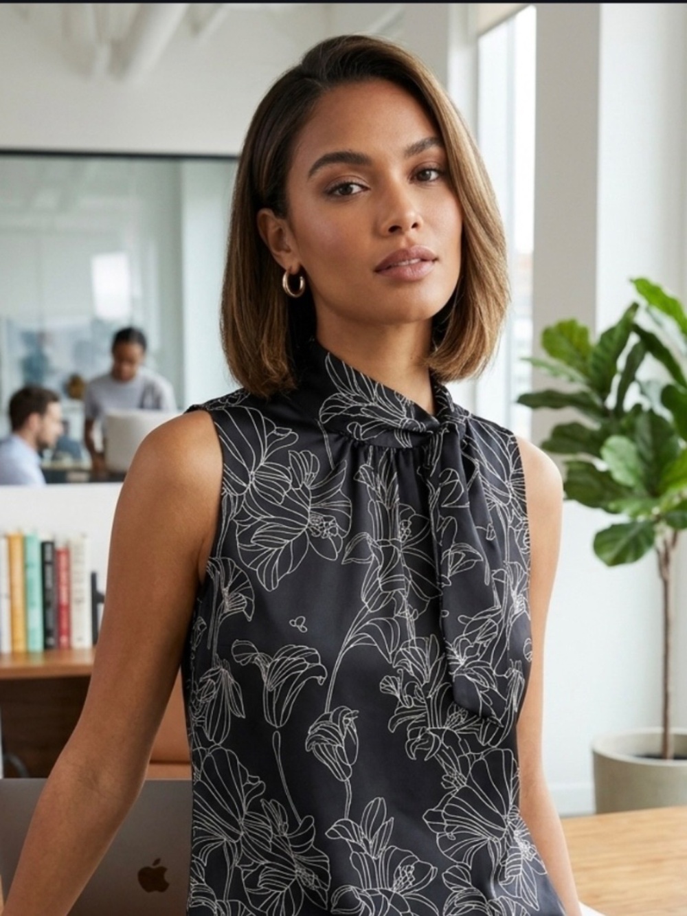 Ann Taylor Black & White Floral Line Art Mock Neck Tie Blouse XS Dark Academia